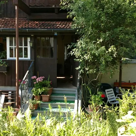 Omas Haeuschen Am Dießen am Ammersee